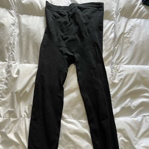 Blanqi maternity leggings Small